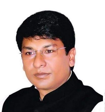 নাটোরে জেলারকে প্রাণনাশের হুমকি, সাবেক এমপি শিমুলের বিরুদ্ধে জিডি